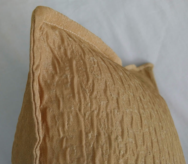 Vintage Rodolf Jacquard Golden Shimmer Cushion Cover