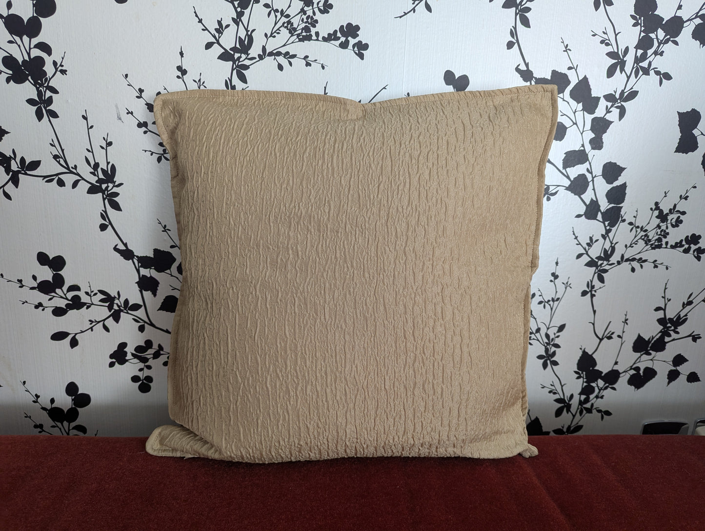 Vintage Rodolf Jacquard Golden Shimmer Cushion Cover