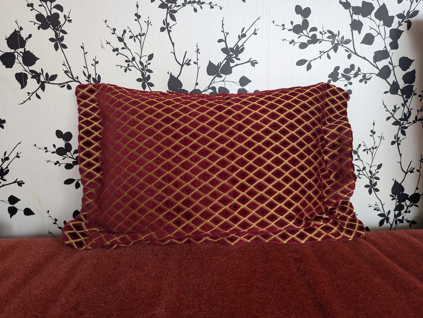 Vintage Baker Upholstery Fabric Wine Red and Gold Diamond Velvet Cushion Cover