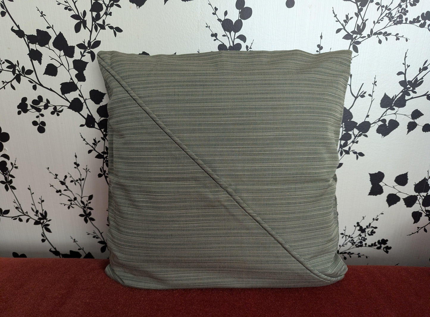 Sunbrella Outddor Green Shimofuri Piped Cushion Cover